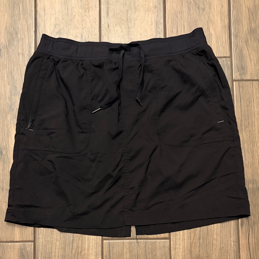 L.L. Bean Black Active Drawstring Skort
